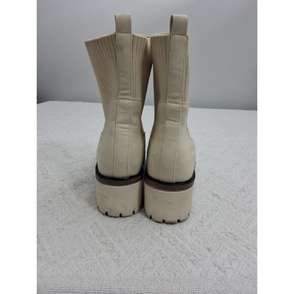 Arula White Boots Sz11W Leather Outsole, A Little Dirty Outside But Clean Inside - Picture 4 of 11